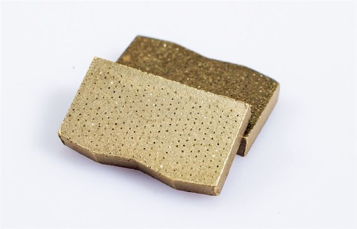 Diamond blade segment for cutting marble (2)